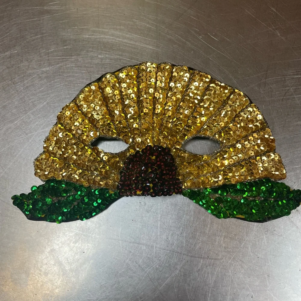 Vintage Sequin Face Mask‎
